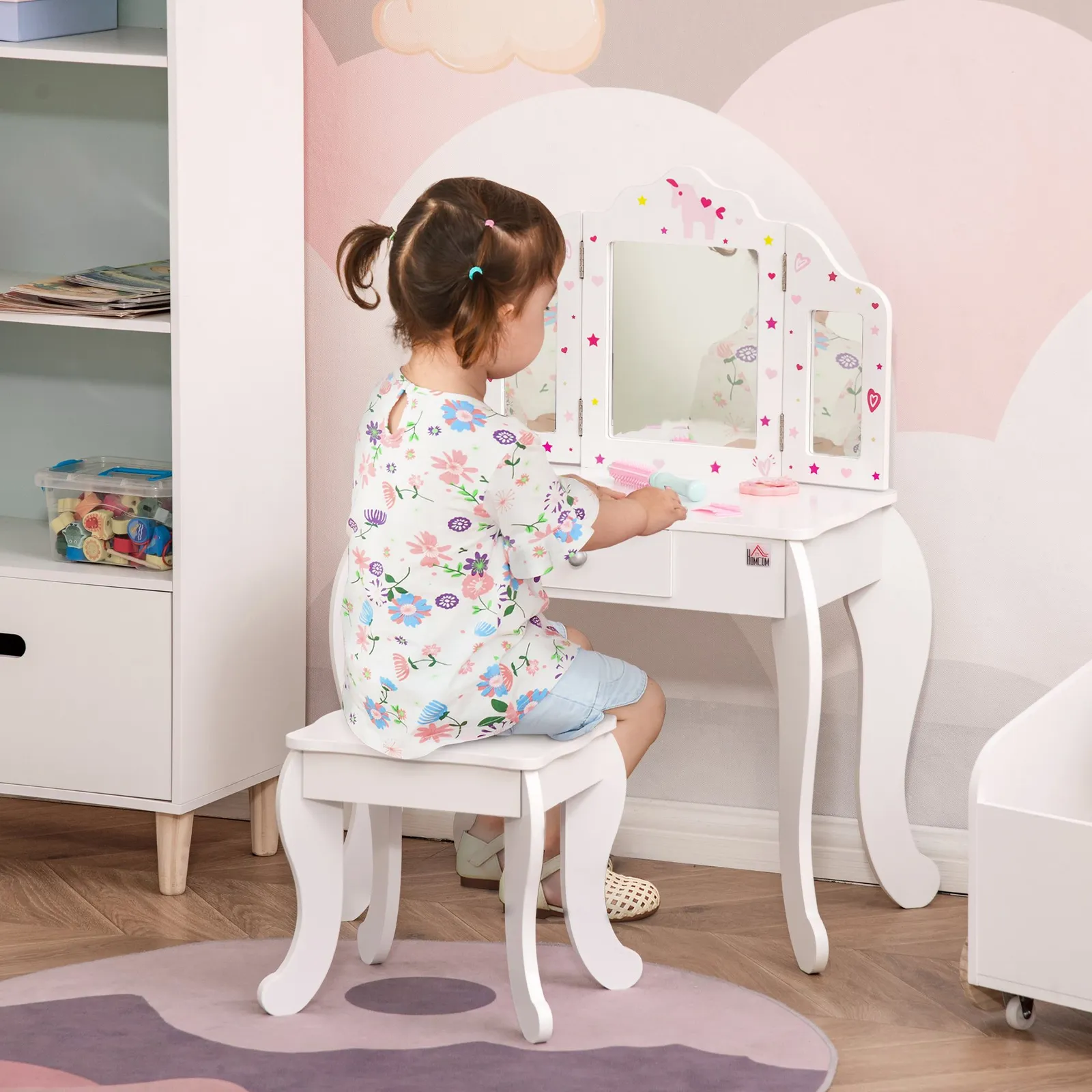 HOMCOM Makeup Dressing Table Set with Tri-Folding Mirror & Drawer in White
