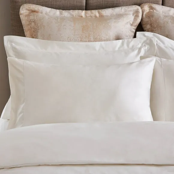 Dorma Egyptian Cotton Sateen 1000 Thread Count Cream Standard Pillowcase