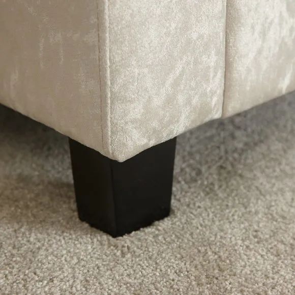 Verona Crushed Velvet Ottoman Window Seat 4