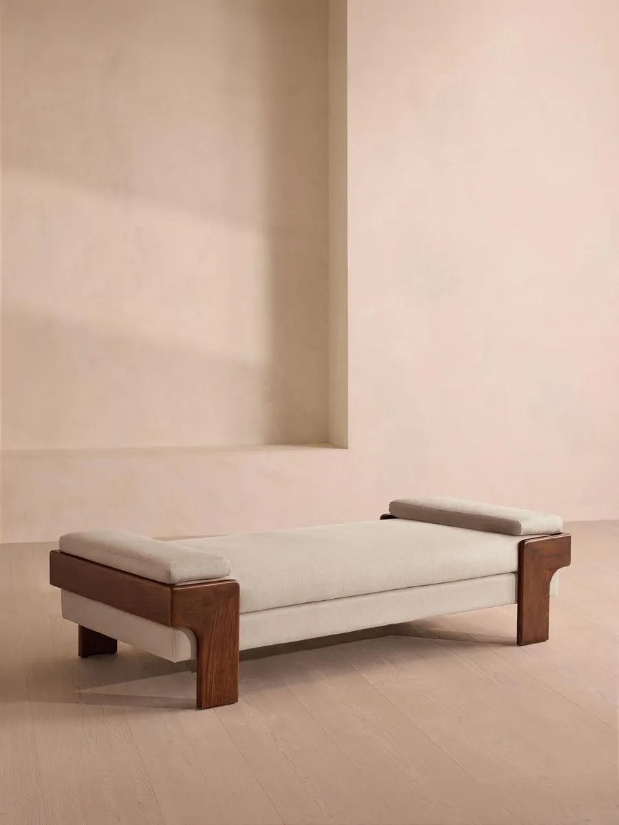 Marcia Daybed, Linen, Bisque