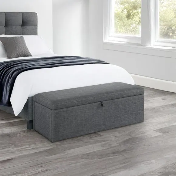Sorrento Linen Ottoman 2