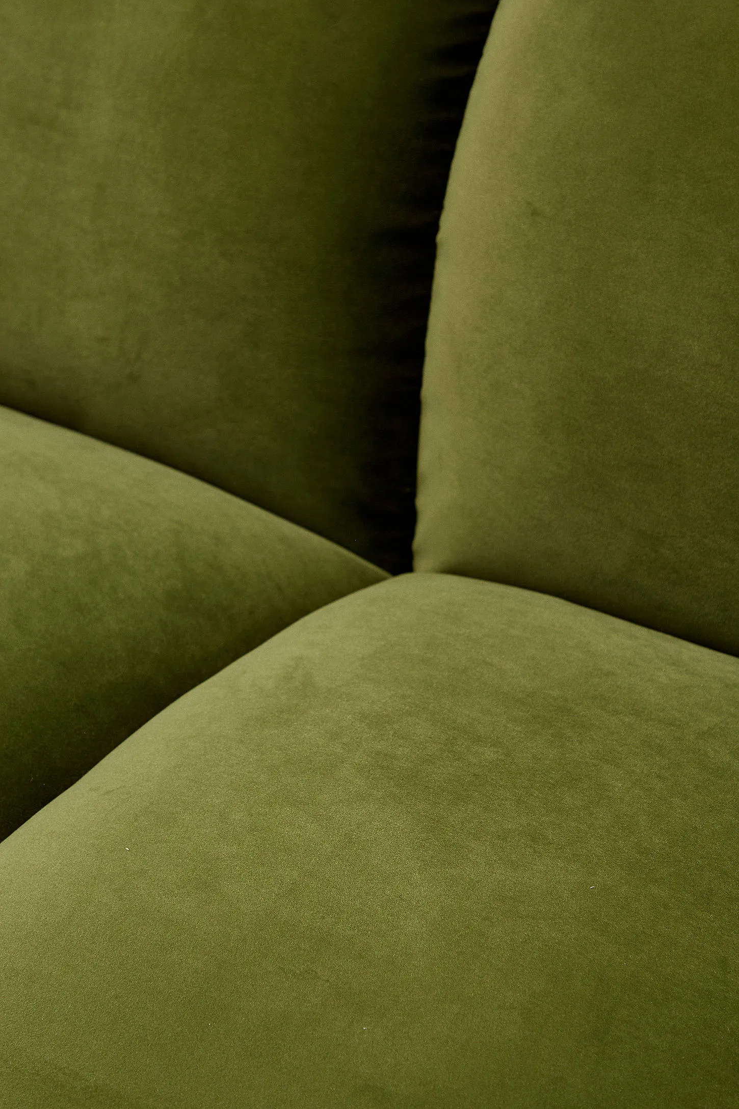 Theo Green Velvet XL Sofa Bed - Green 206cm x 100cm x 74cm 3
