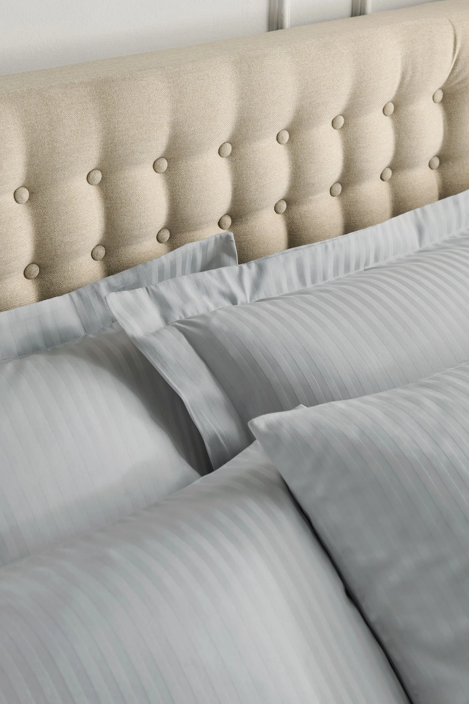 Catherine Lansfield Satin Stripe 300 Thread Count Cotton' Standard Pillowcases in Grey 2