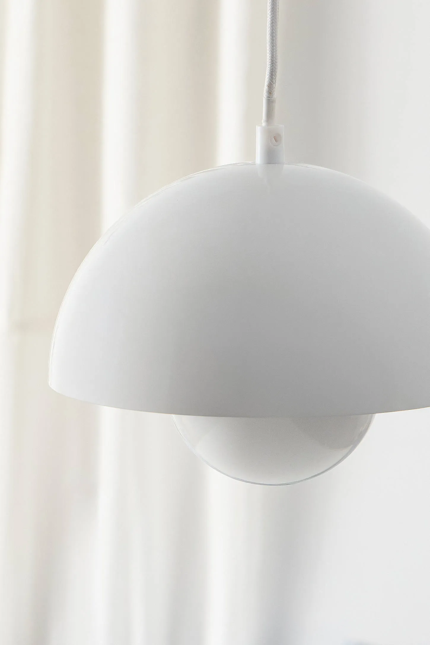Erica Plug In Pendant Lamp - White 3