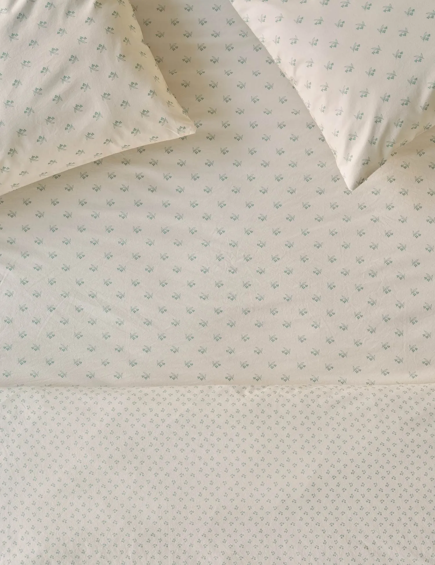 Piglet In Bed Washed Cotton Martha Floral Fitted Sheet Green Mix
