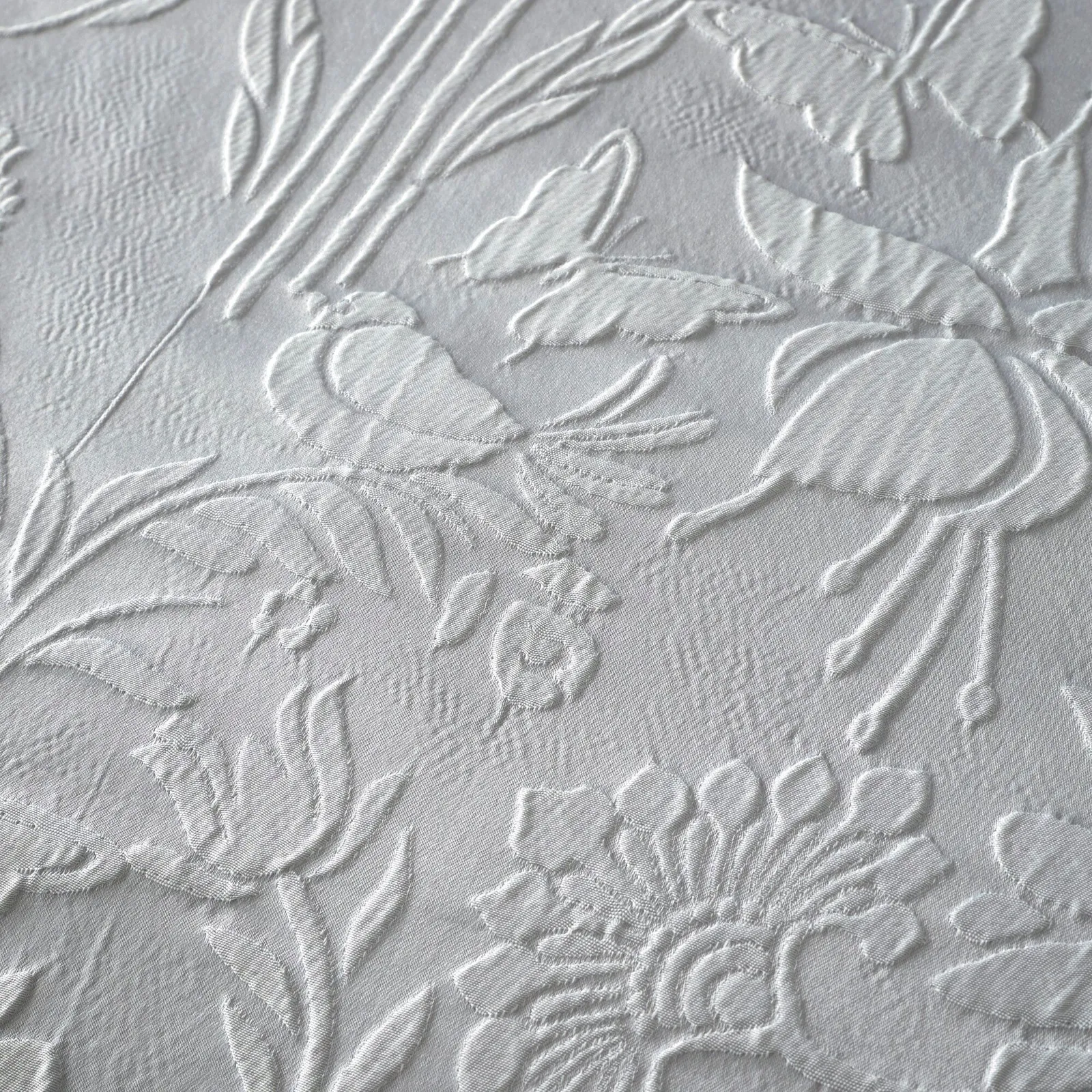 Portfolio Home Haworth Jacquard Floral Duvet Cover Quilt Set with Pillowcase in Silver 4