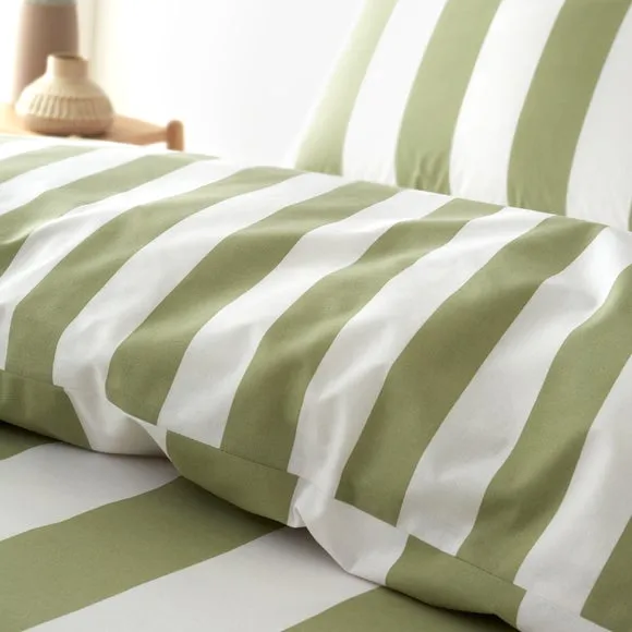 Catherine Lansfield Cove Stripe Duvet Cover and Pillowcase Set 4