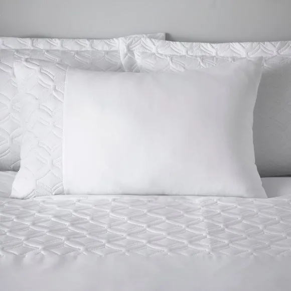 Skyler Duvet Cover and Pillowcase Set 3