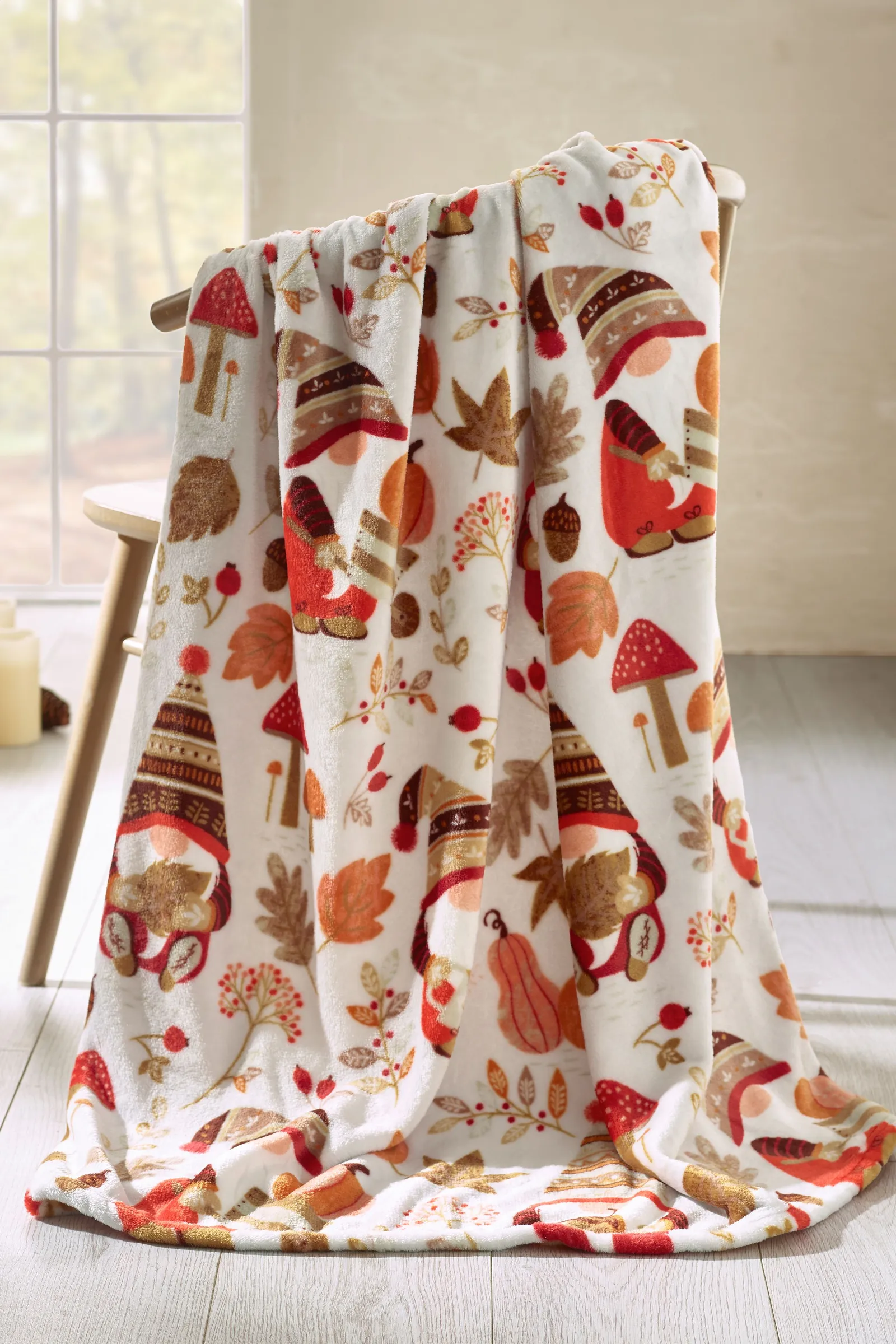 Catherine Lansfield 'Woodland Gonks' Cosy Fleece Blanket Throw in Natural