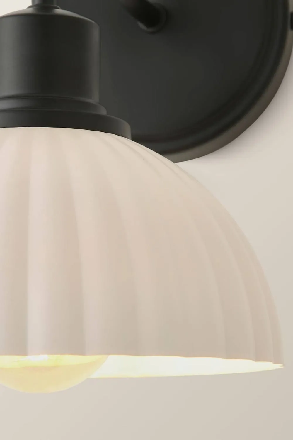 ValueLights Bourton Pair of Cream Ribbed Dome Wall Lights in Black 5