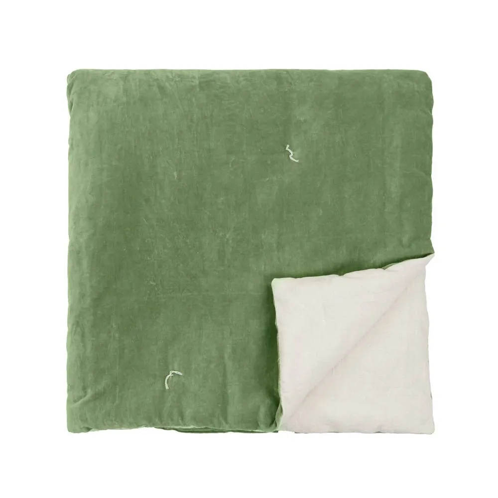 Wylder Edie 100% Cotton Velvet Bedspread in Green 5