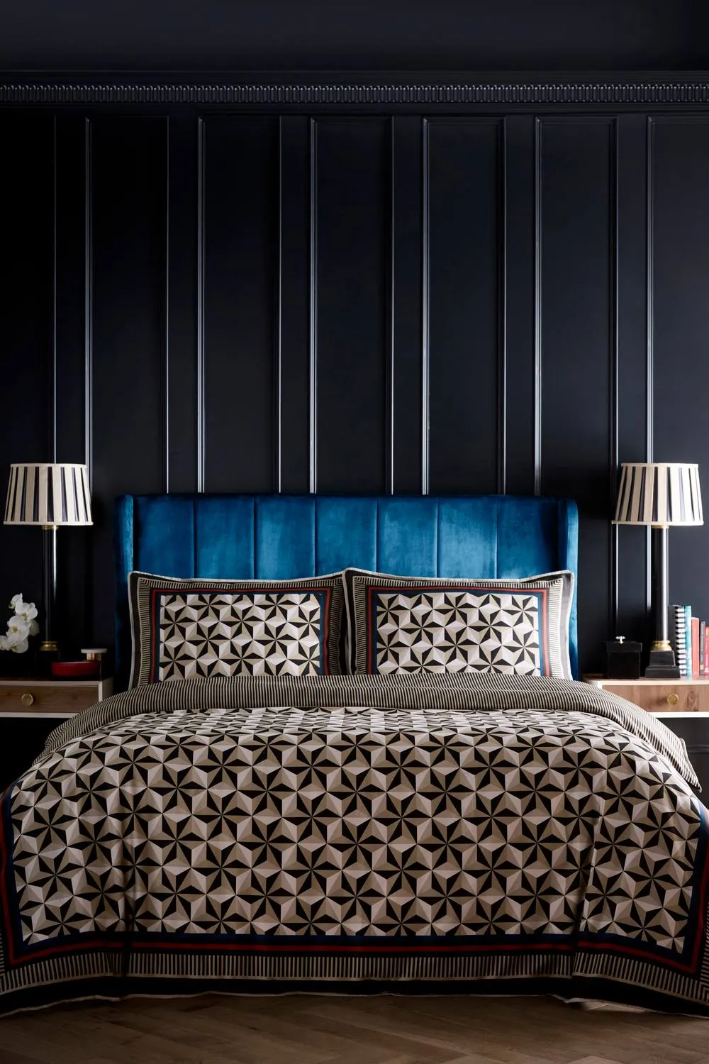 Laurence Llewelyn-Bowen 'Hero' 100% Cotton Duvet Cover Set