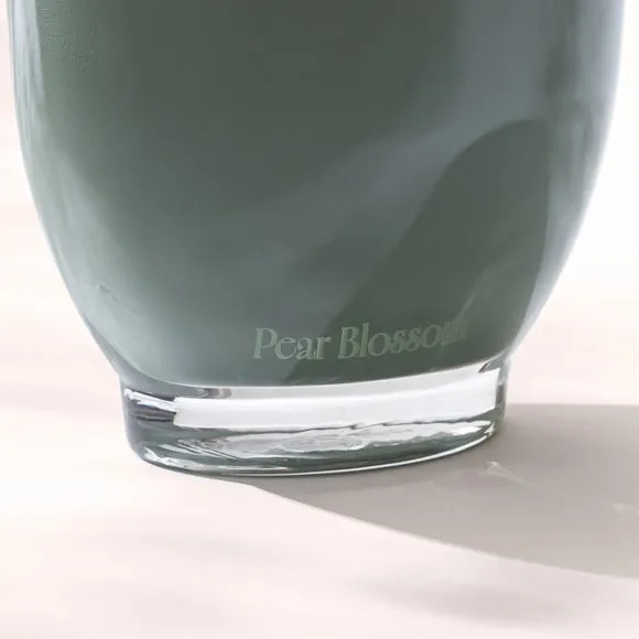 Moments Pear Blossom Candle 4
