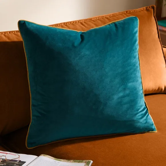 Furn. Square Cushion Cover 1