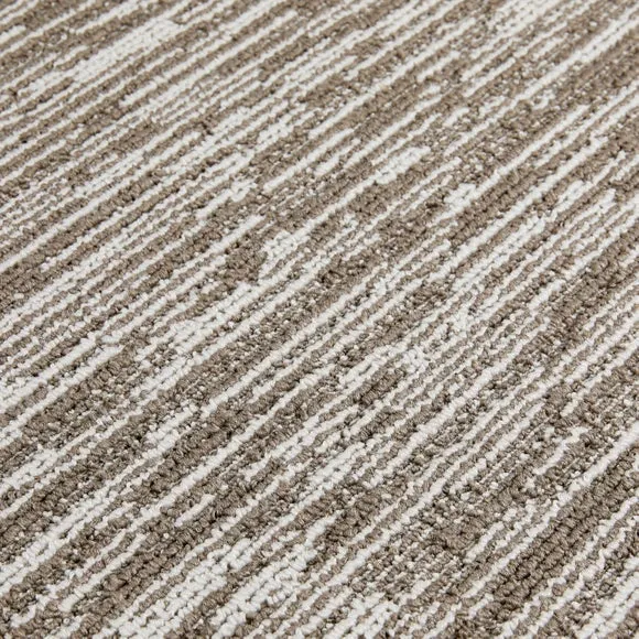 Marvel Broken Stripe Hard-wearing Washable Utility Mat 2