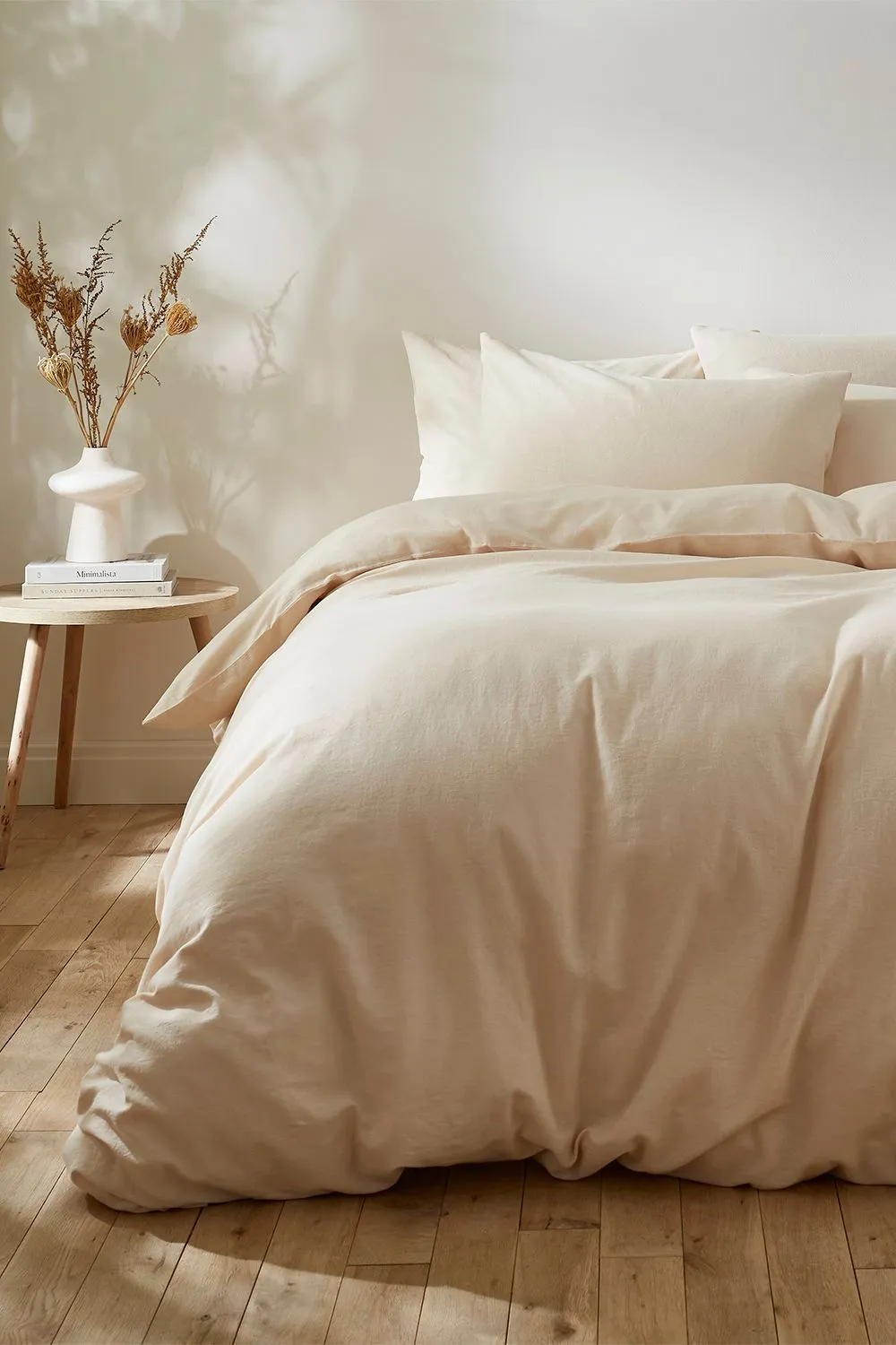 Martex Touch of Linen Duvet Cover Set (Includes 2 Pillowcases 1 For Single) in Cream