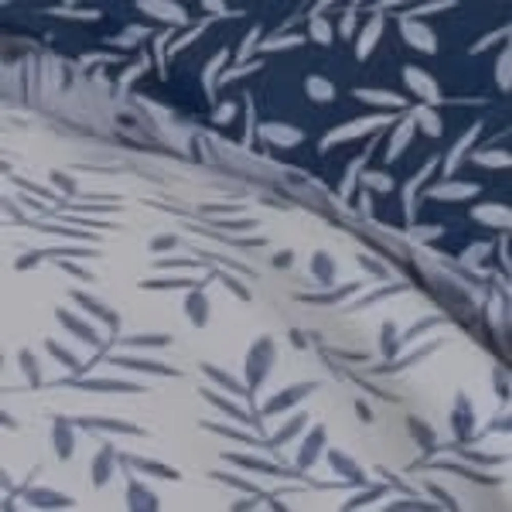 The Lyndon Company Ashling Garden Leaf Cotton Duvet Set with Contrast Reverse Design in Navy 6
