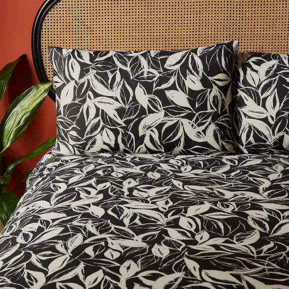Sketched Leaf 144 Thread Count 100% Cotton Reversible Duvet Cover & Pillowcase Set 2