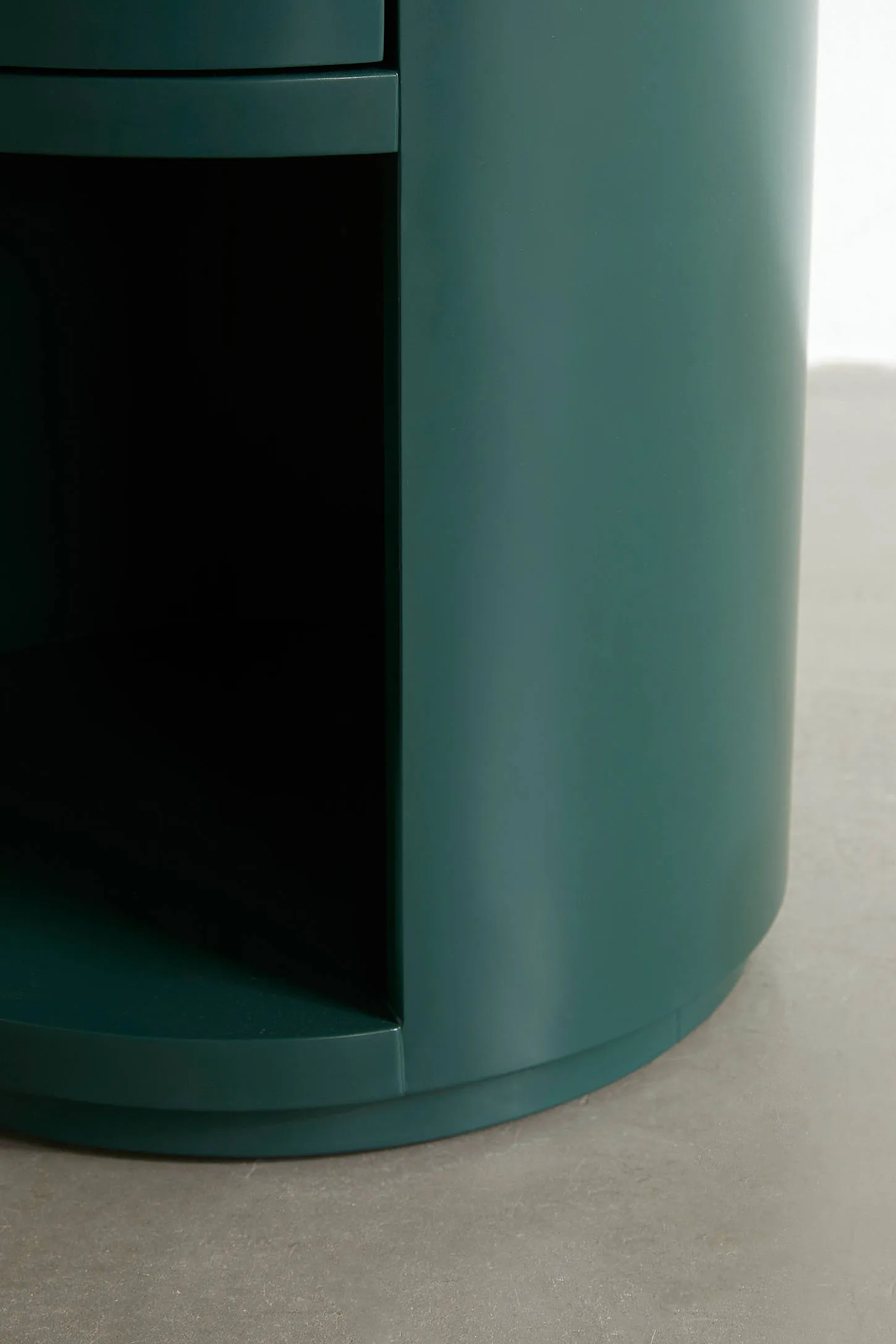 Kane Round Storage Nightstand - Green 5