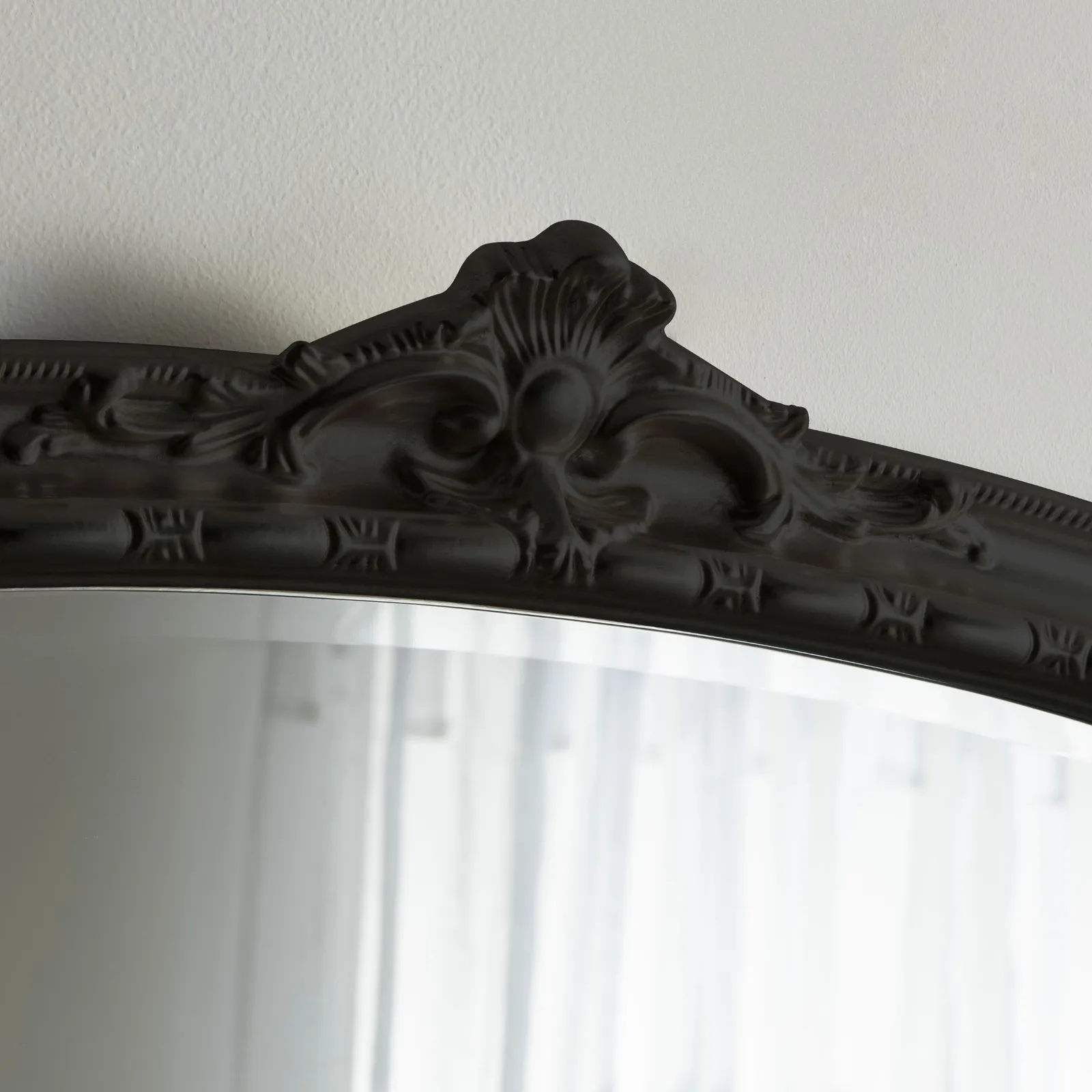 Yearn Mirrors Overmantle Mirror Arched 127(w) x 89cm(h) Victorian Mirror in Black 5