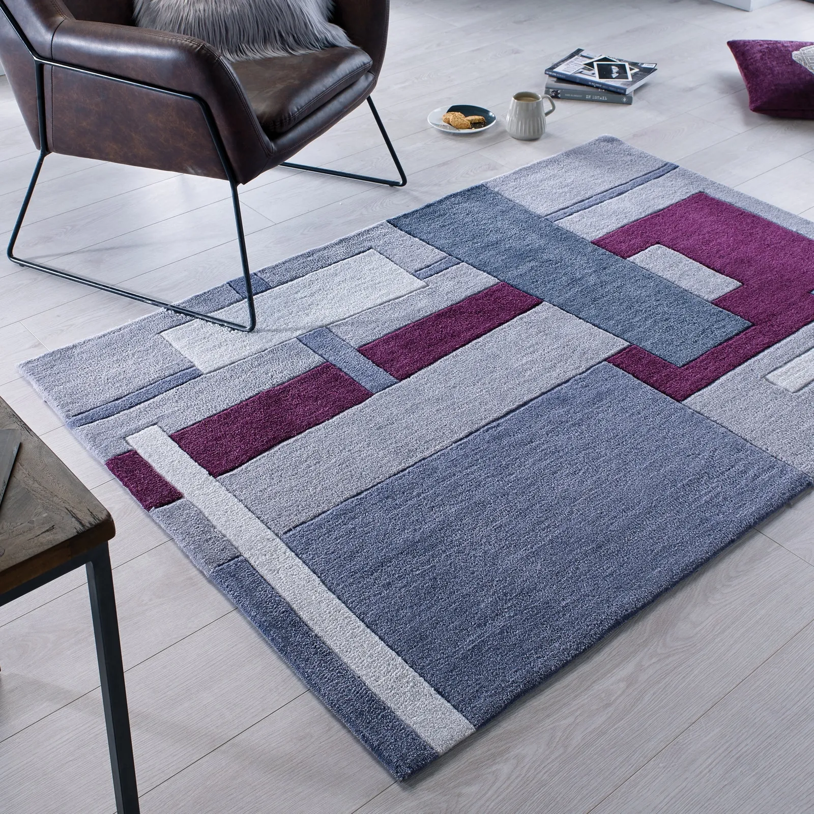 Elements Farg Abstract Rug Plum