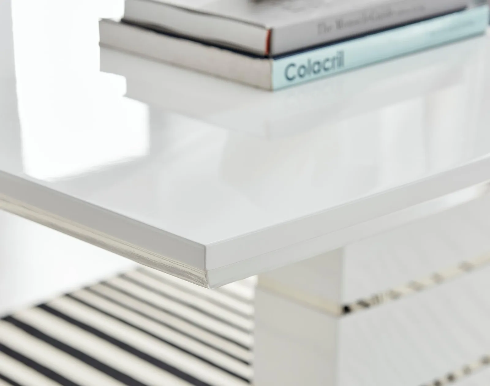 FurnitureboxUK Renato 120cm 4 / 6 Seat Modern High Gloss Extending Dining Table in White 5