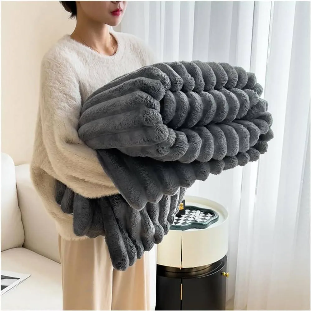 Dyzi Luxurious Faux Fur Winter throw Blanket Double-Sided Soft Cozy in Grey
