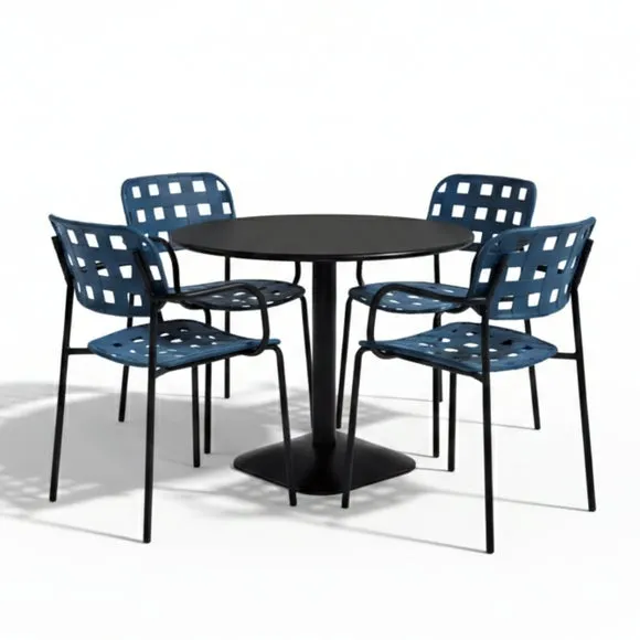 Modura Albin Round Table with 4 Karin Armchairs 2