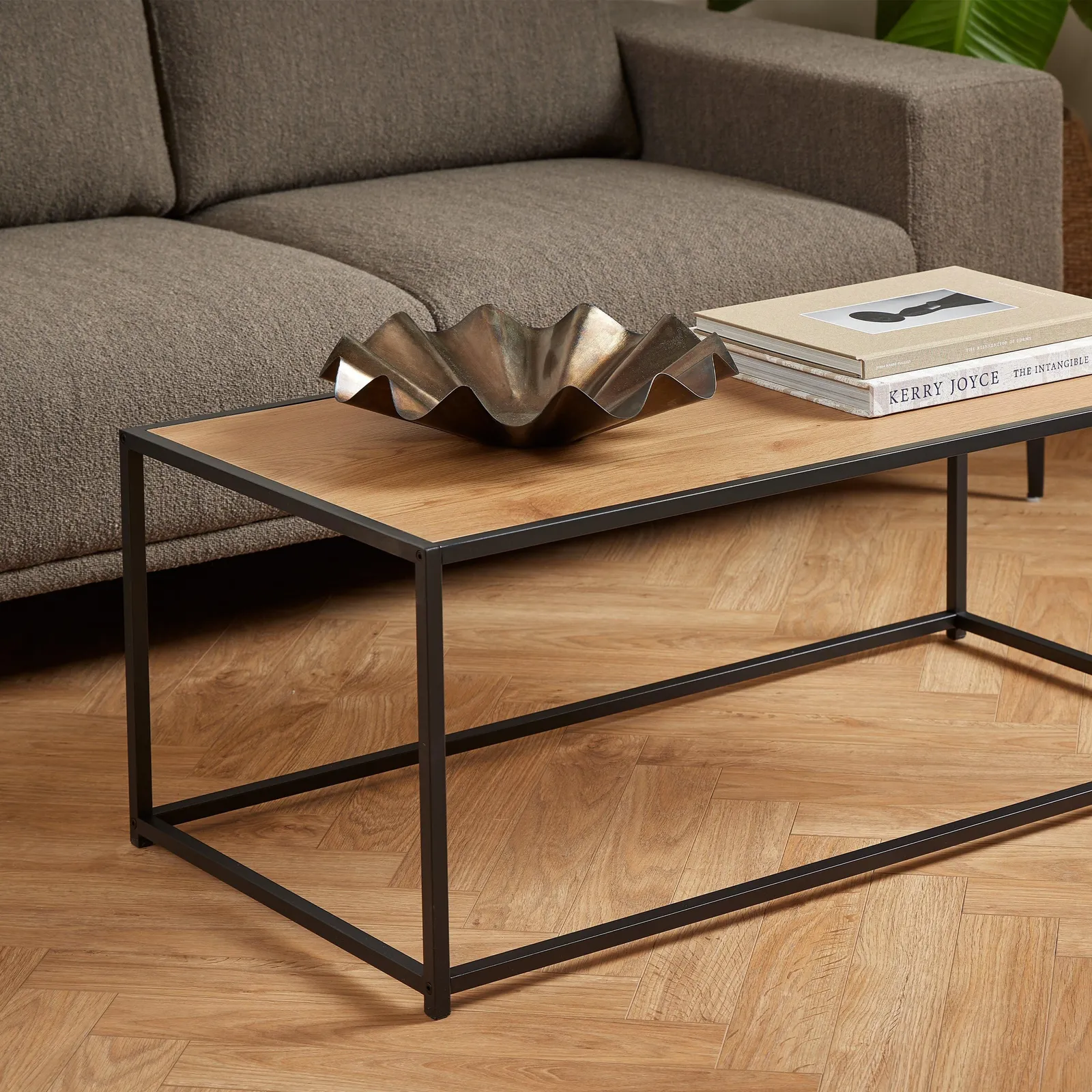 Furniture To Go Seaford Black Metal Coffee Table with Oak Top 6