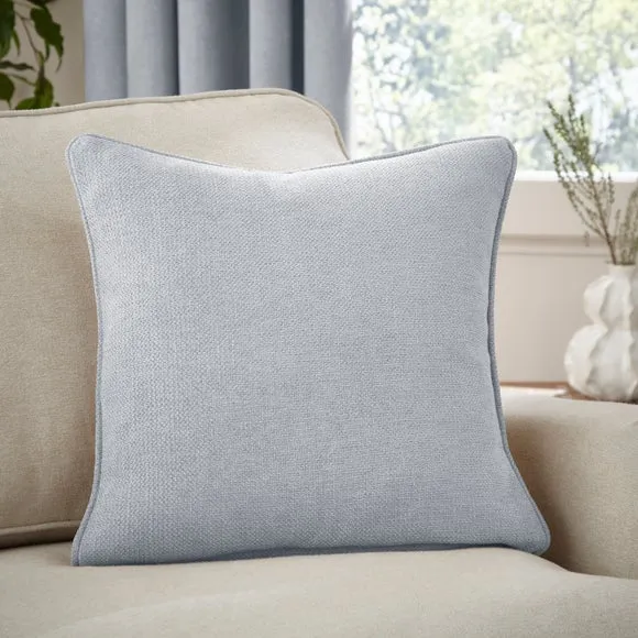 Wynter Cushion 1