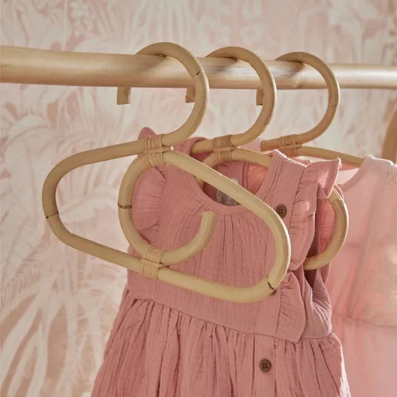 CuddleCo Aria Set of 9 Nursery Clothes Hangers
