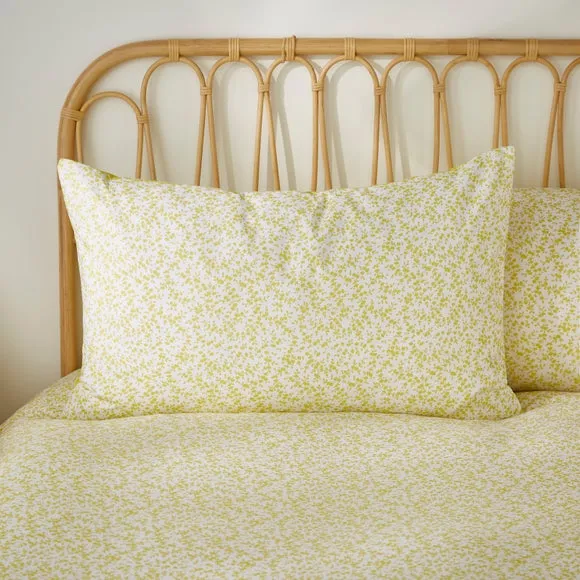 Annie Floral 144 Thread Count 100% Cotton Reversible Duvet Cover & Pillowcase Set 2