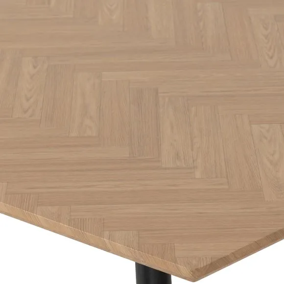 Hamilton & Avery 4 Seater Dining Table with 4 Dining Chairs 6