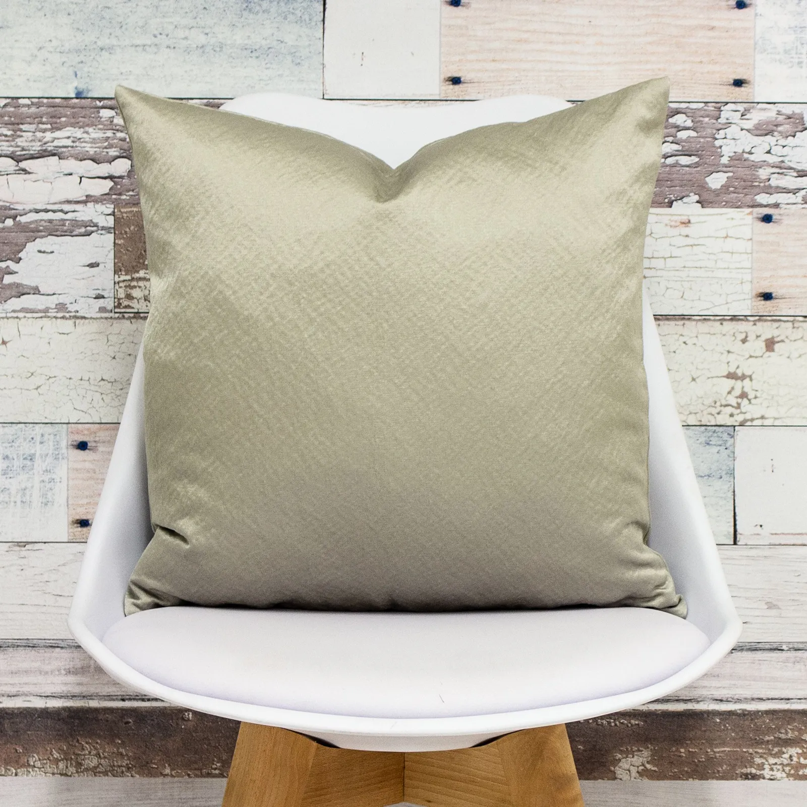 Paoletti Palermo Sateen Cushion in Light Grey 5