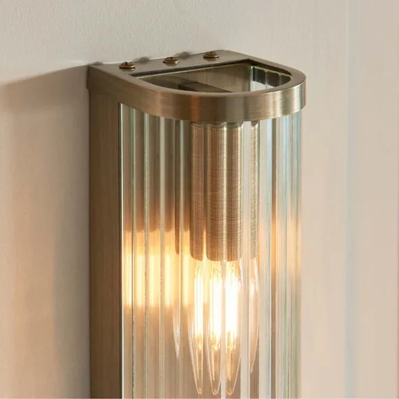 Vogue Hadley 2 Light Ribbed Wall Light 3