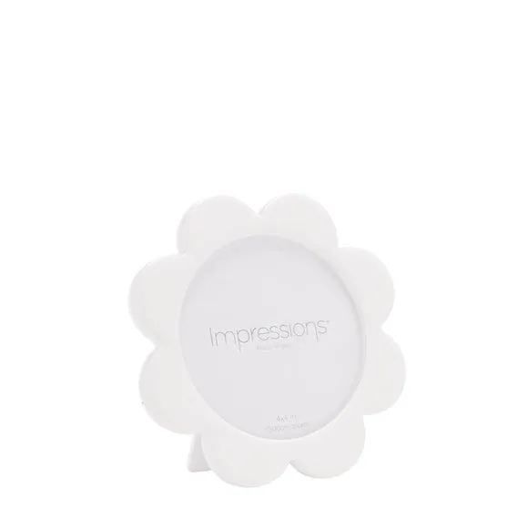 Impressions Flower Scalloped Edge Round Photo Frame 2