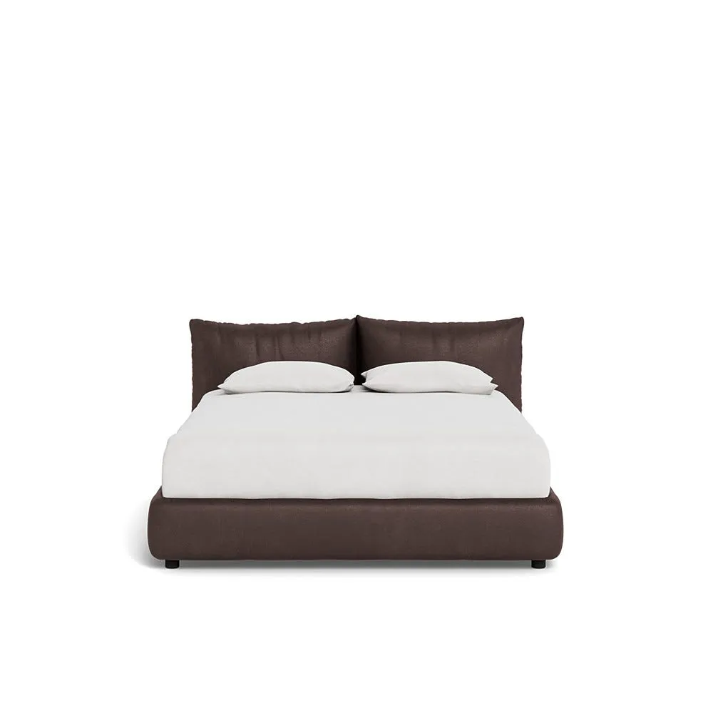 Heal's Pillow Bed King Luxury Leather Coco 1