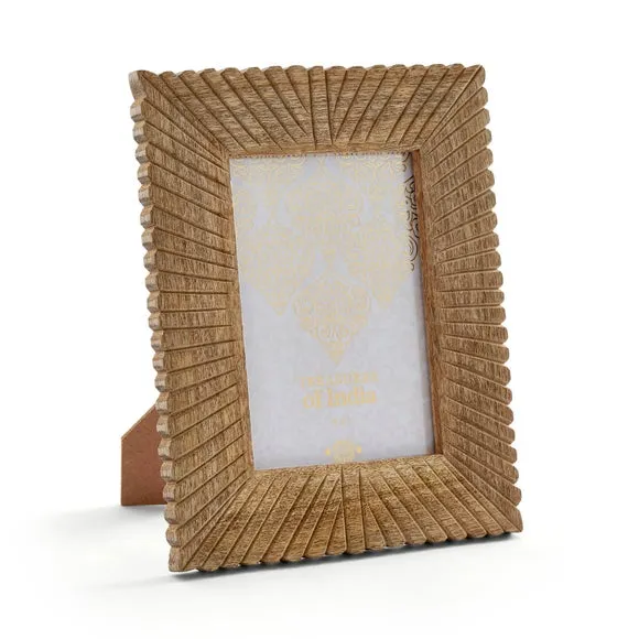 Etched Wooden Photo Frame 3