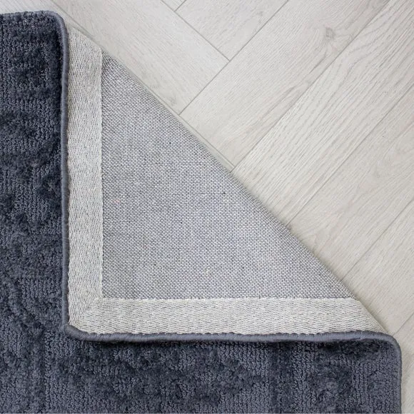 Tyra Traditional Rug 3