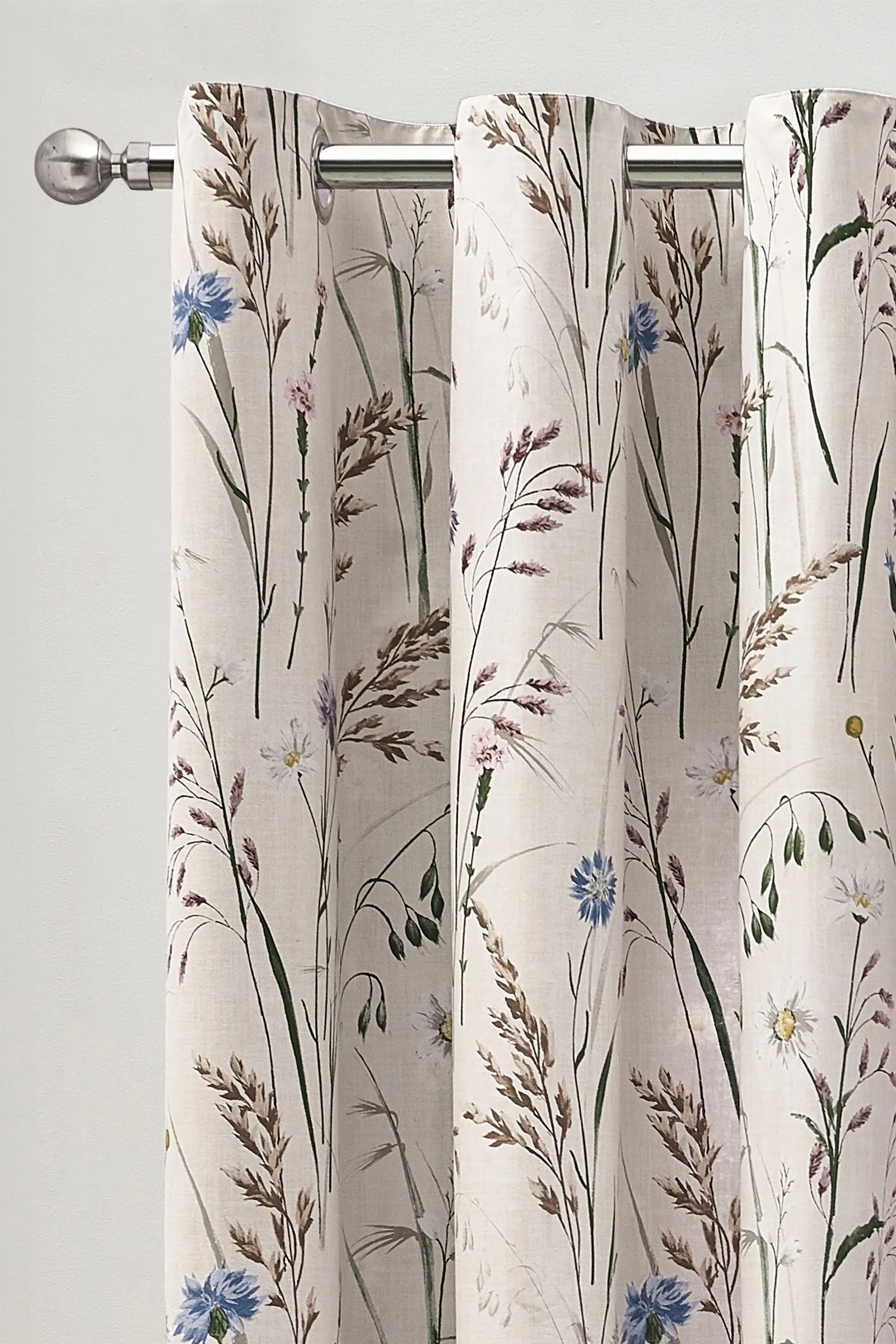 Catherine Lansfield 'Grasmere Floral' Fully Reversible Eyelet Curtains in Lilac 3