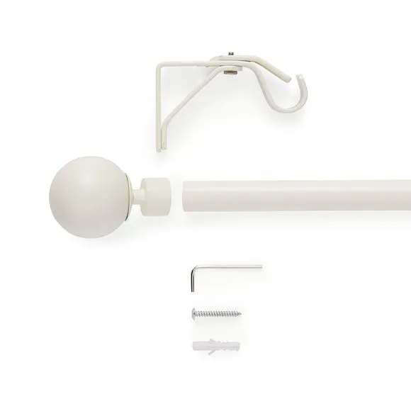 Bay Fixed Metal Eyelet Curtain Pole 2