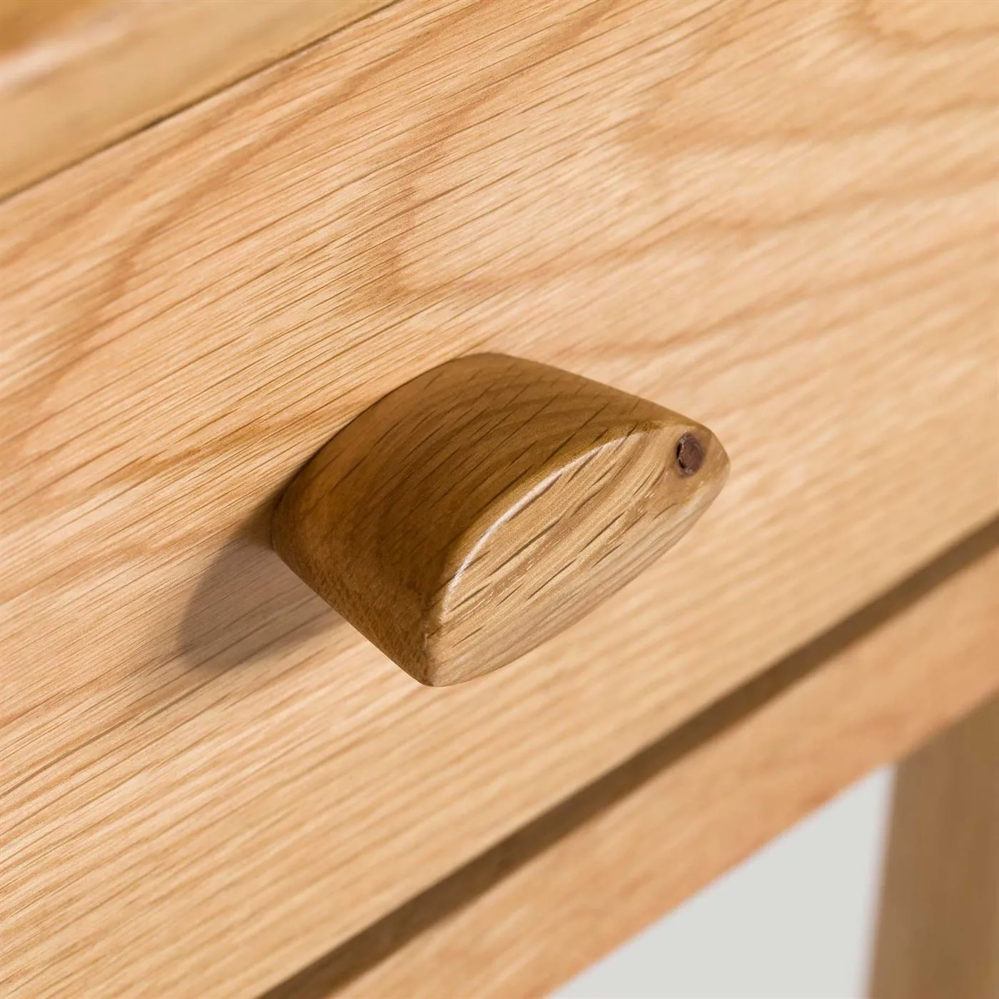 Ercol Teramo Compact Side Table, Neutral Oak | Barker & Stonehouse 5