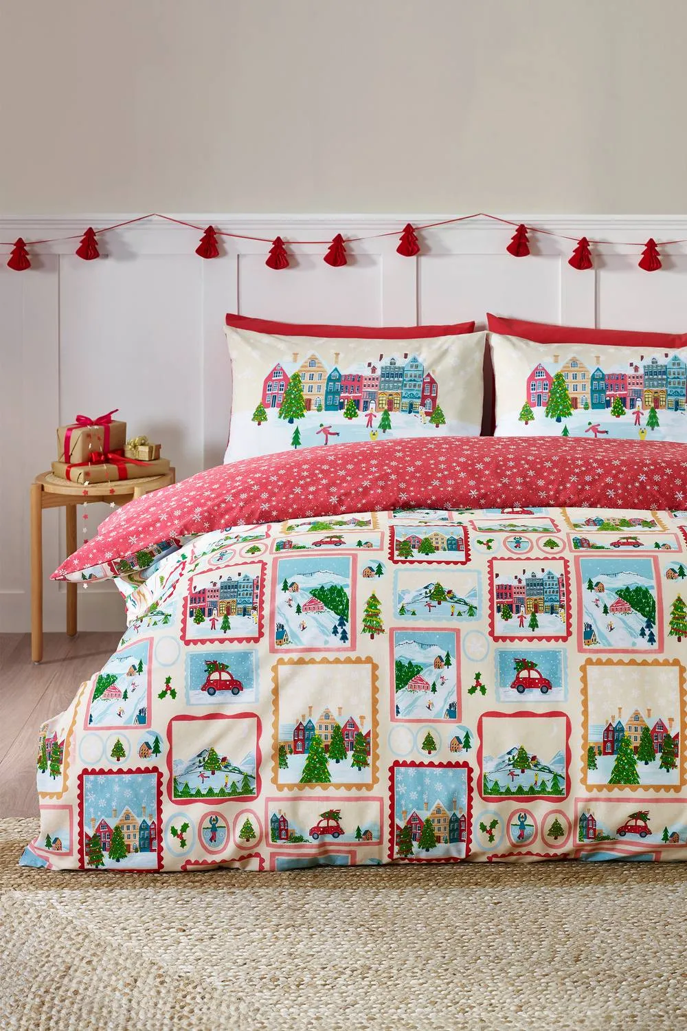 Catherine Lansfield 'Christmas Town Stamps' Reversible Duvet Cover Set in Natural
