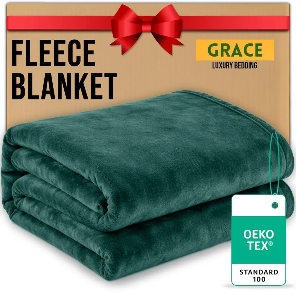 Grace Lazzaro Flannel Fleece Ultrasoft Throw Blankets in Emerald