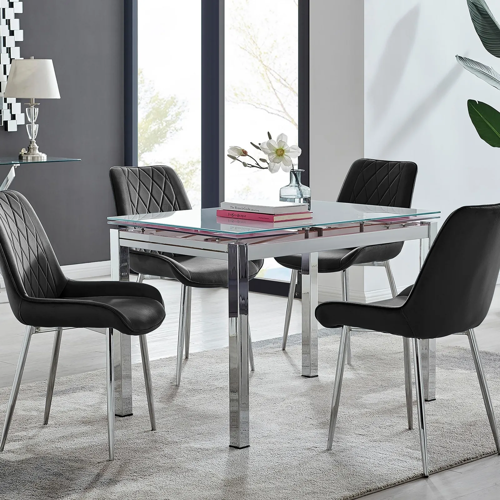 FurnitureboxUK Enna White Glass Extending 4-6 Seater Dining Table & 4 Pesaro Soft Velvet Chairs in Black
