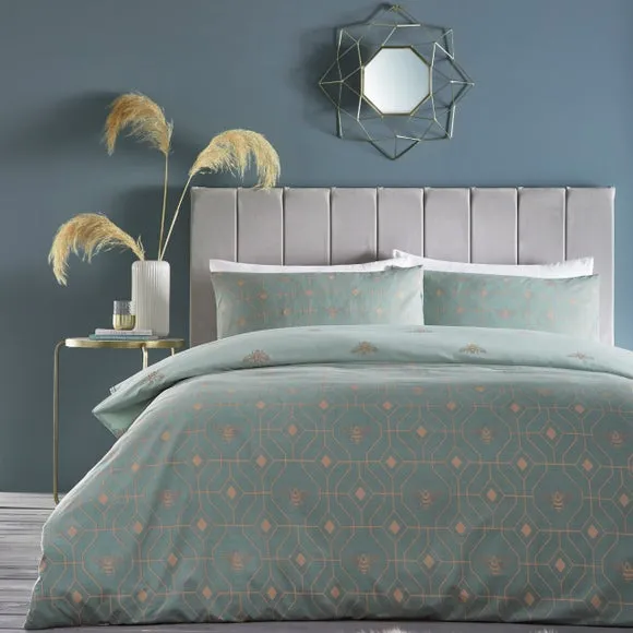 Furn. Bee Deco Duvet Cover and Pillowcase Set