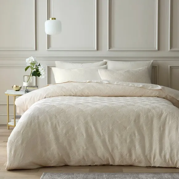 Sirena Jacquard Duvet Cover & Pillowcase Set 1
