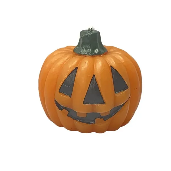 Hocus Pocus Pumpkin Debossed Smiley Face Smiley Candle 2