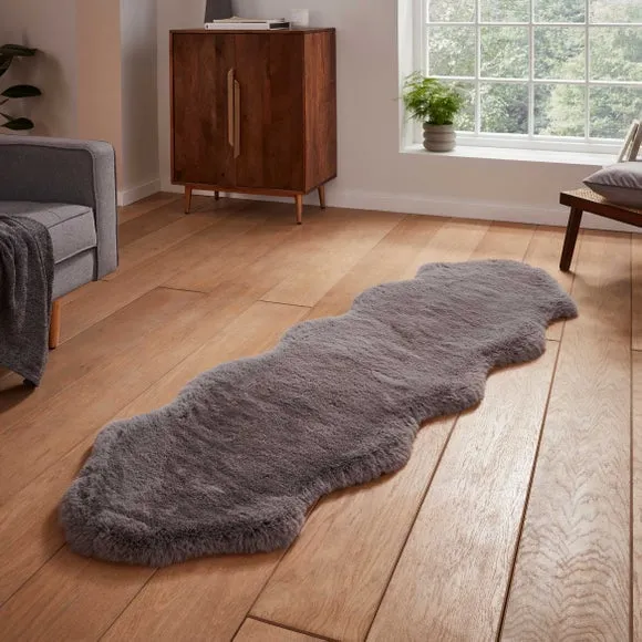 Super Teddy Faux Sheepskin Rug 1