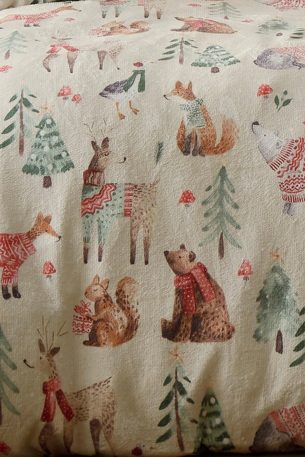 Fusion 'Christmas Woodland Animals' Plush Duvet Cover Set in Natural 3
